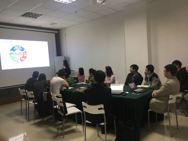 瓜瓜早課堂(132)-不會(huì)華少的好舌頭,也要懂汪涵的緊急救場(chǎng) 瓜瓜早課堂(132)-不會(huì)華少的好舌頭,也要懂汪涵的緊急救場(chǎng)