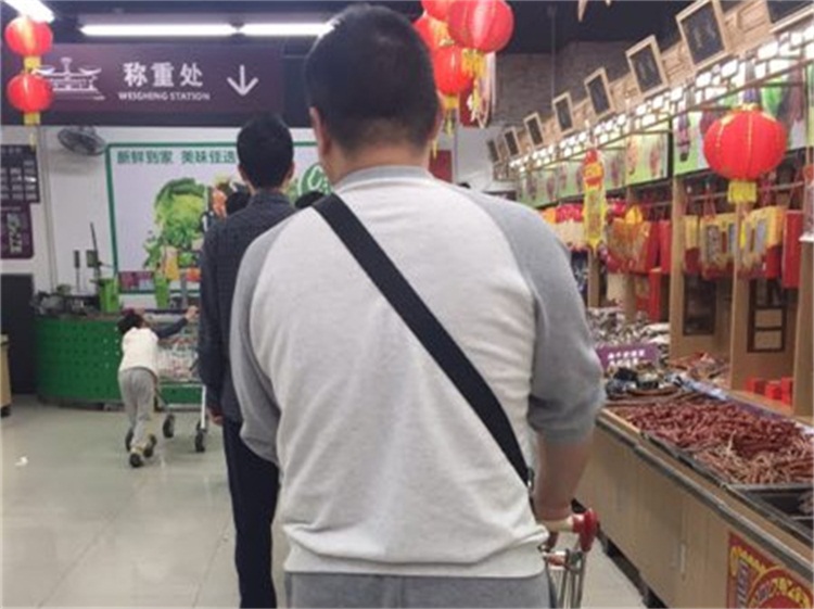 虎口來臨時還有空遐想？再不做個企業宣傳片就被一口吃了