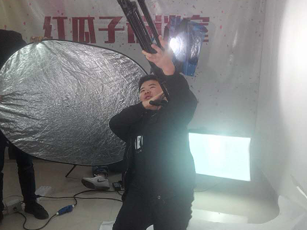 企業宣傳片制作籌備階段中導演該做什么？