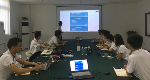 瓜瓜早課堂(215)-決定價值的不是我們自己 瓜瓜早課堂(215)-決定價值的不是我們自己